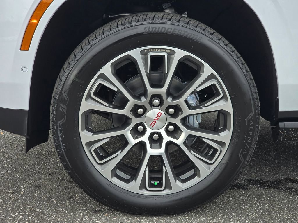 New 2026 GMC Yukon Denali w/ Sun & Power Step Package image 14