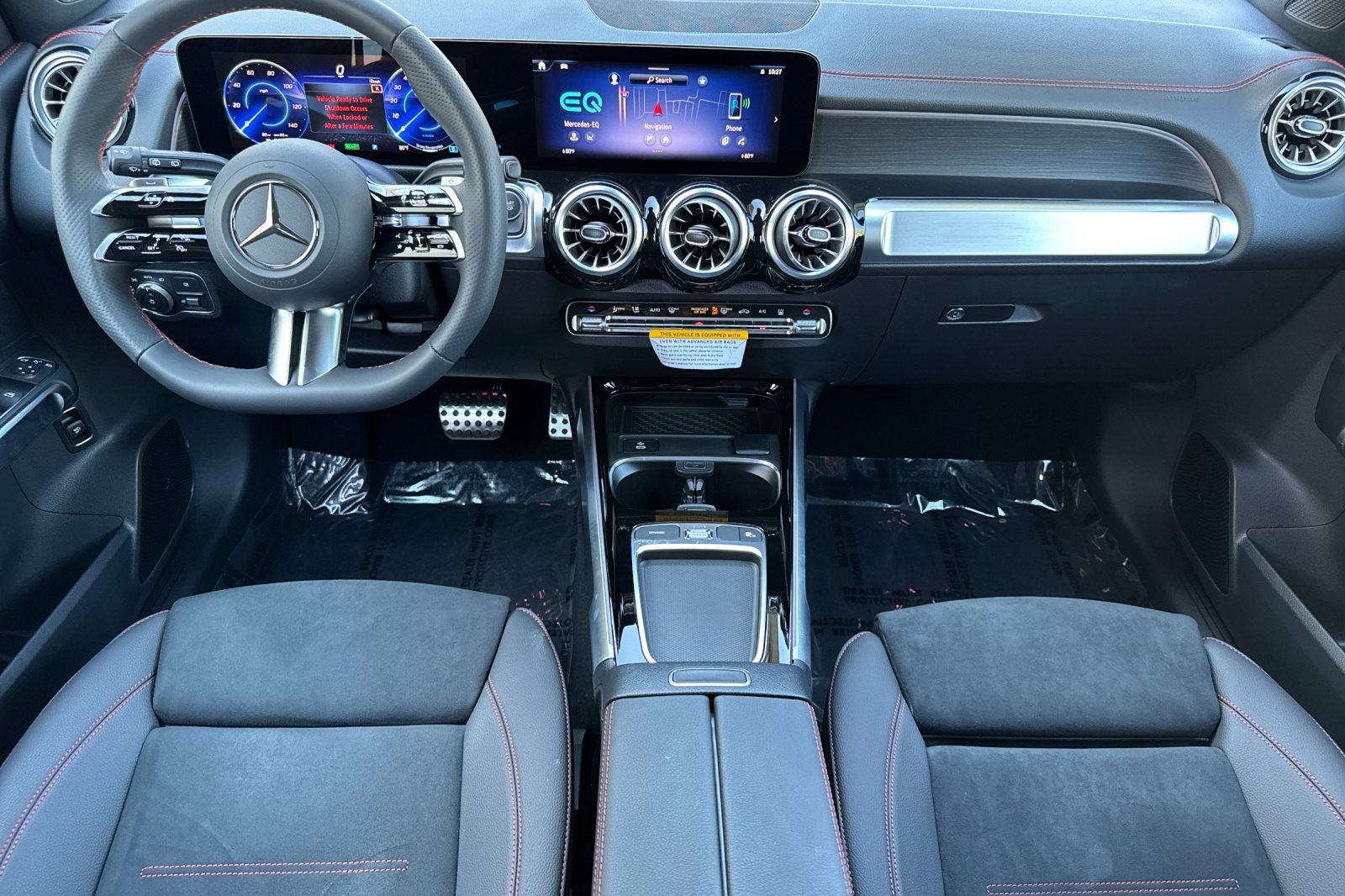 Used 2024 Mercedes-Benz EQB 300 4MATIC image 16