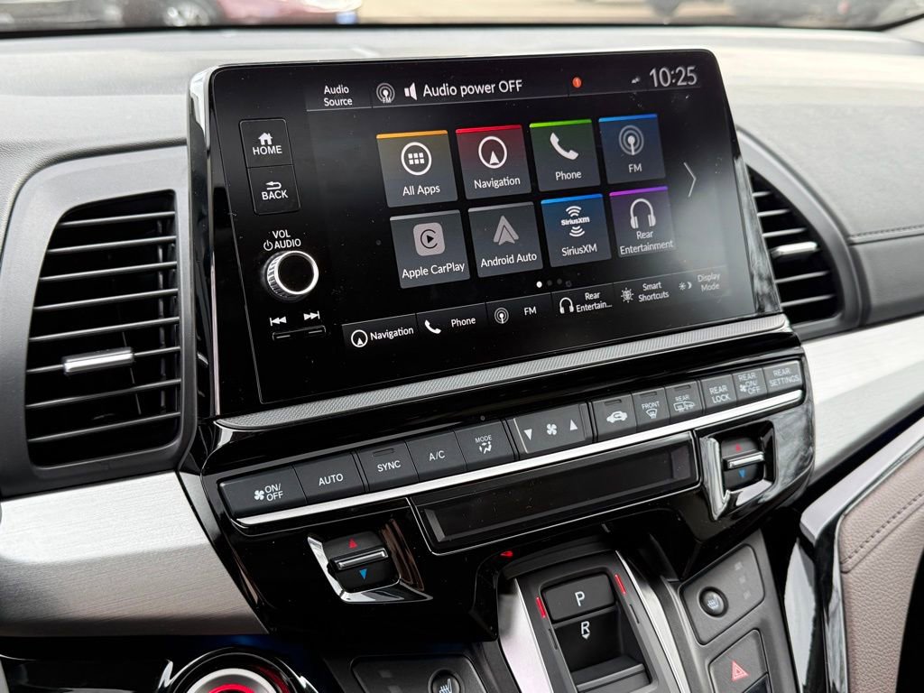 Certified 2026 Honda Odyssey Touring image 27