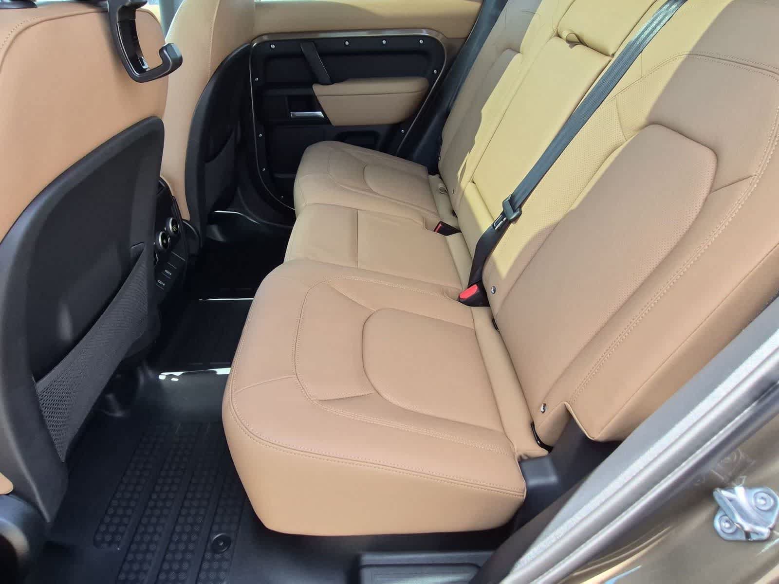 New 2026 Land Rover Defender 110 S AWD/4WD image 20