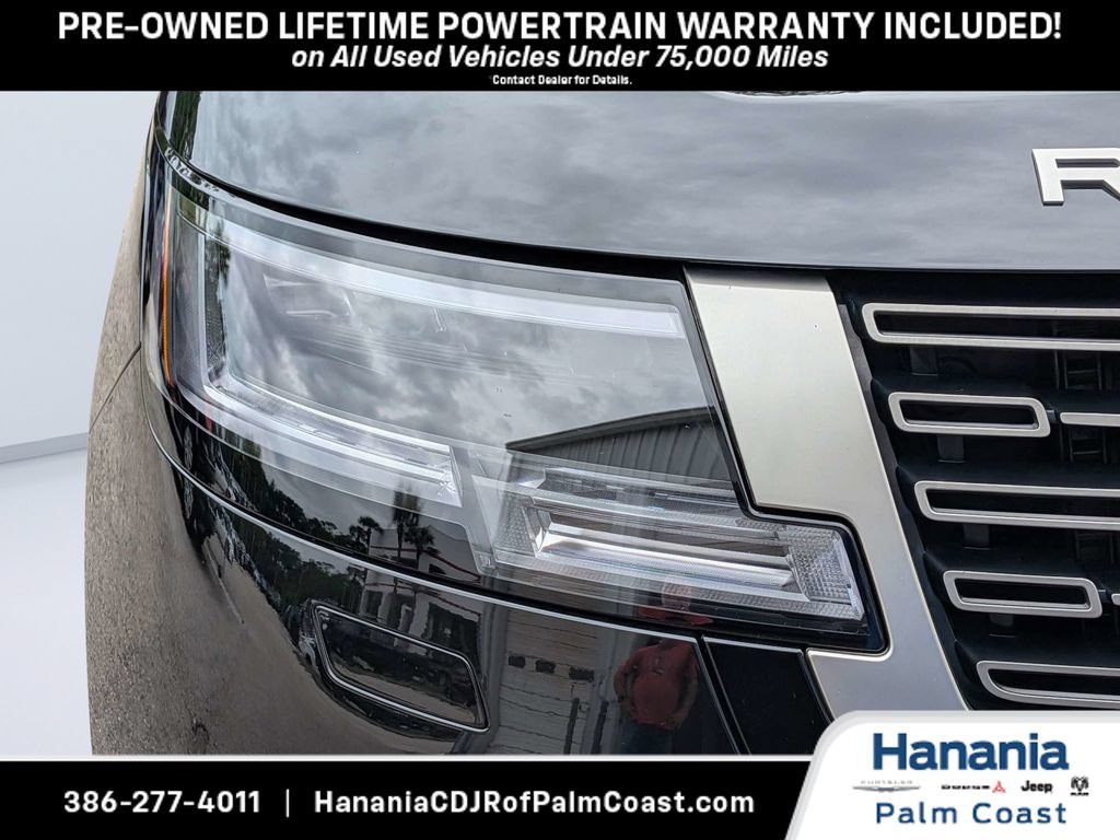Used 2025 Land Rover Range Rover Long Wheelbase Autobiography AWD/4WD image 9
