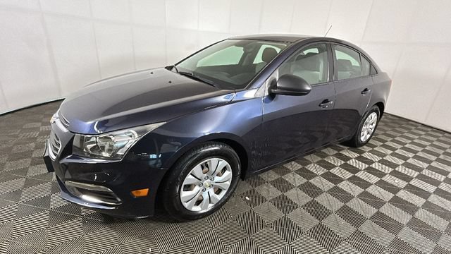 Used 2016 Chevrolet Cruze LS FWD image 6