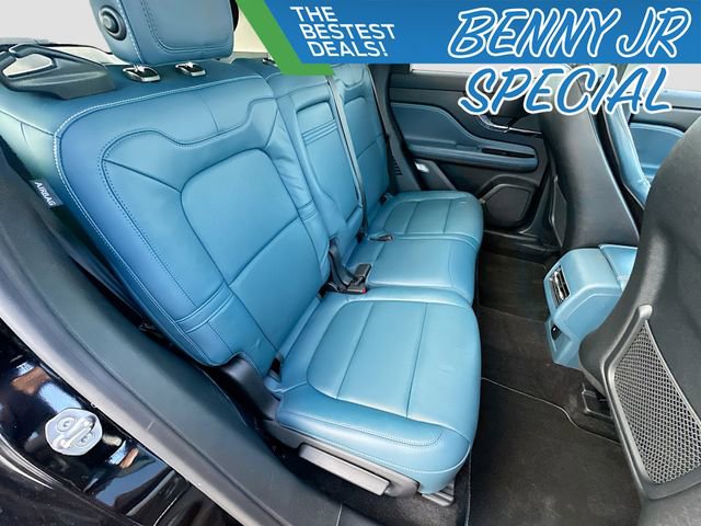 Used 2020 Lincoln Corsair Reserve w/ Beyond Blue Interior Package image 29
