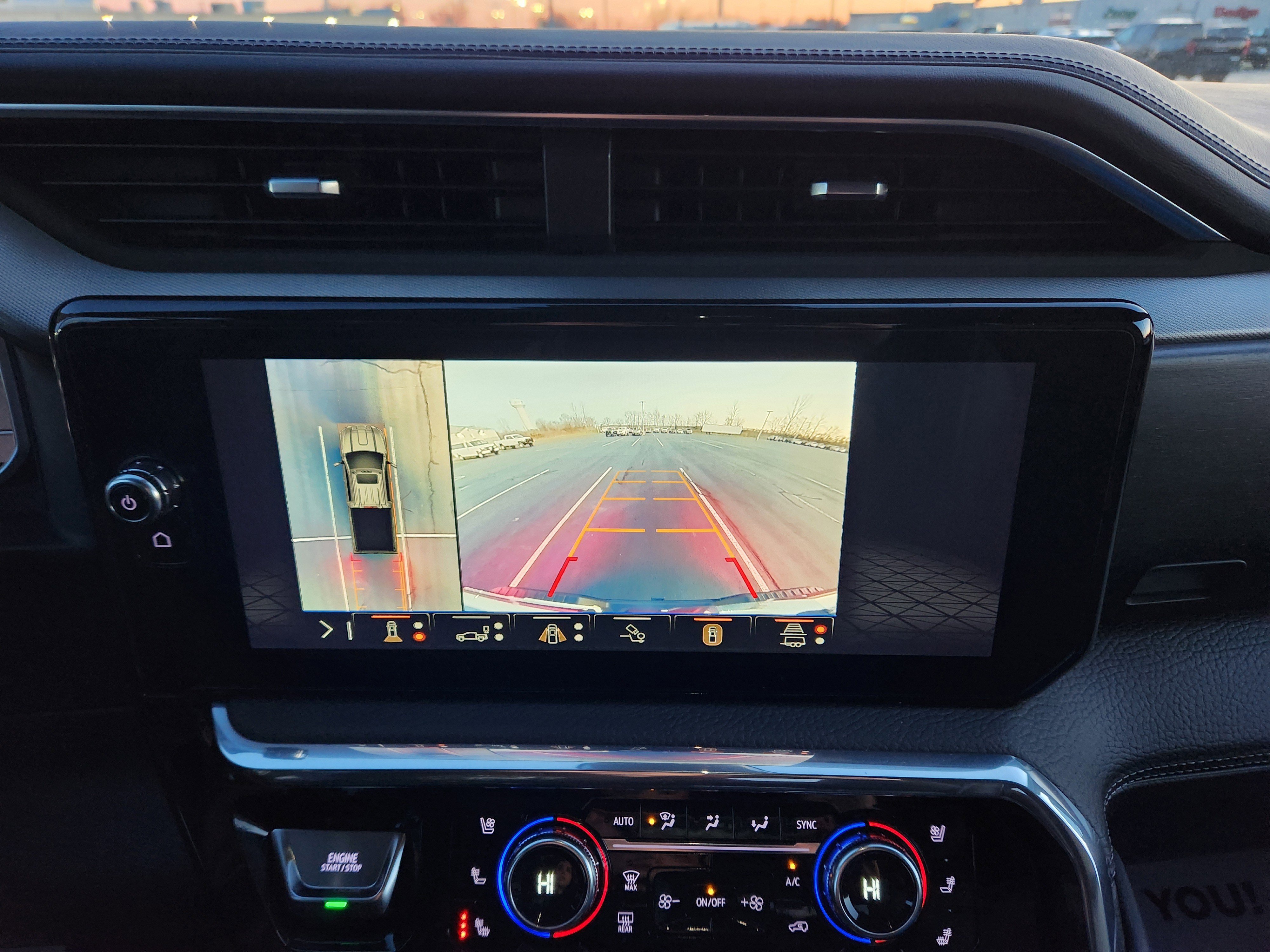 Used 2024 GMC Sierra 2500 Denali w/ Denali Reserve Package image 19