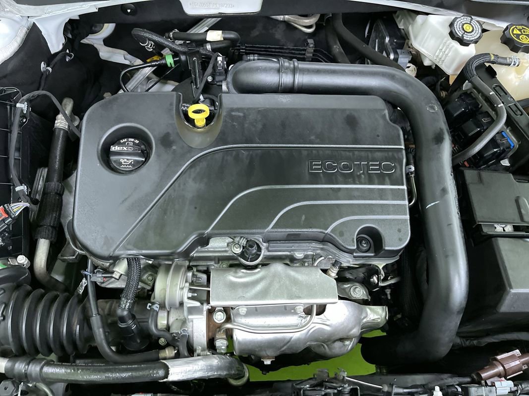 Used 2023 Chevrolet Malibu LT image 28