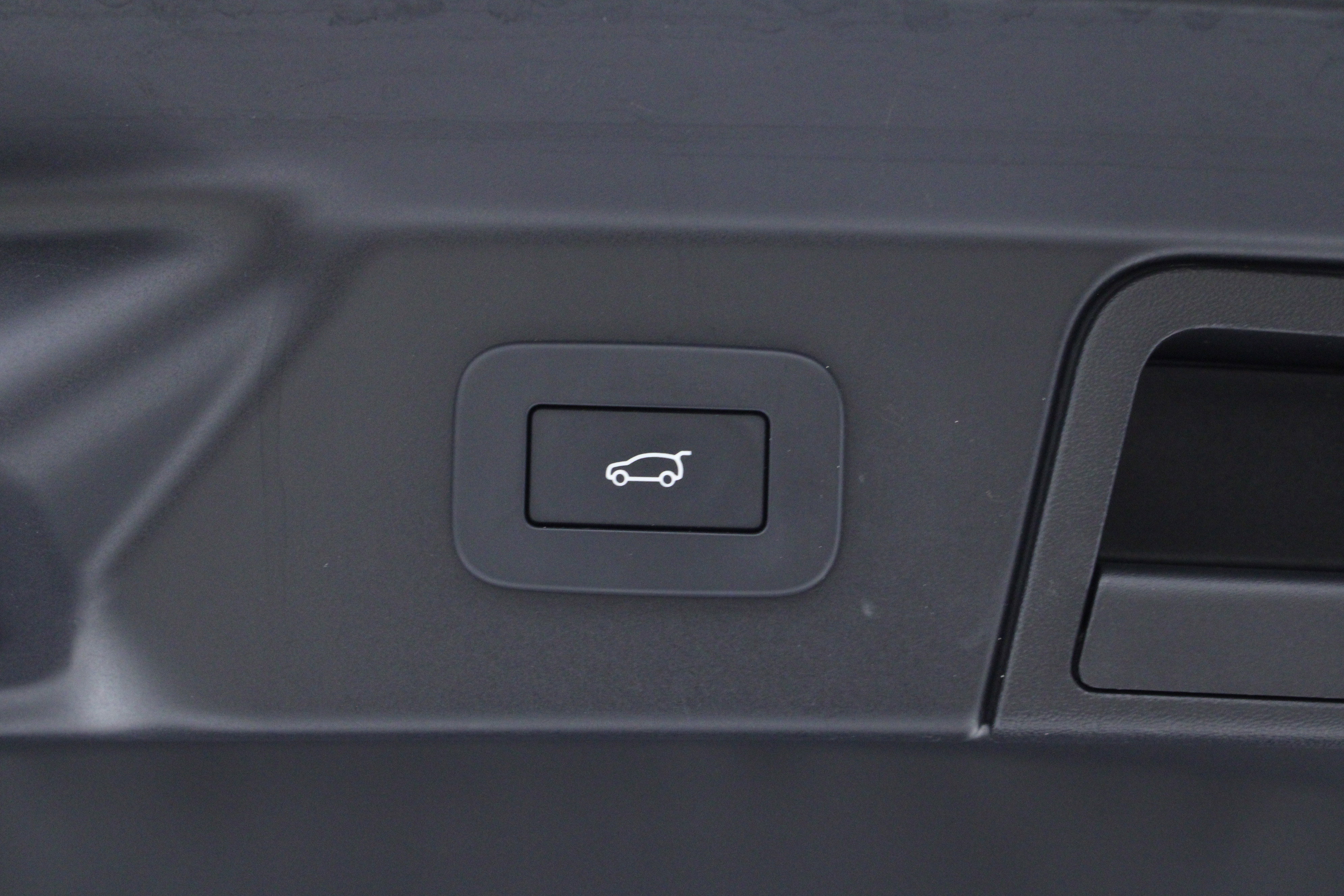 Used 2023 Land Rover Range Rover Velar R-Dynamic S AWD/4WD image 11