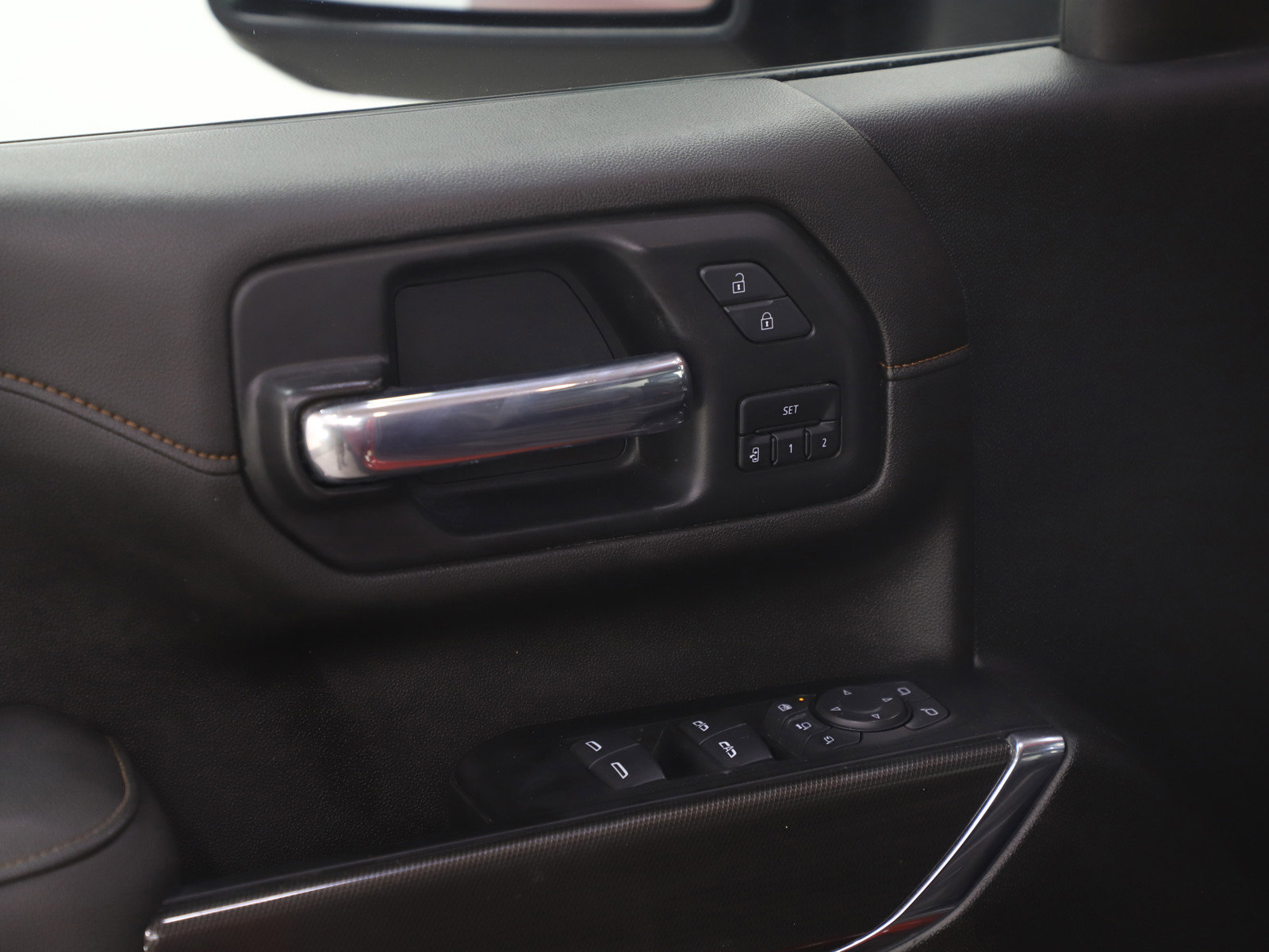 Used 2022 GMC Sierra 3500 AT4 w/ AT4 Preferred Package image 22