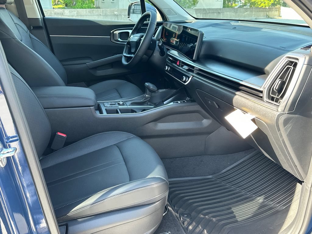 New 2026 Kia Sorento S AWD/4WD image 11