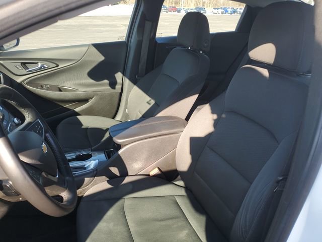 Certified 2017 Chevrolet Malibu LT image 18