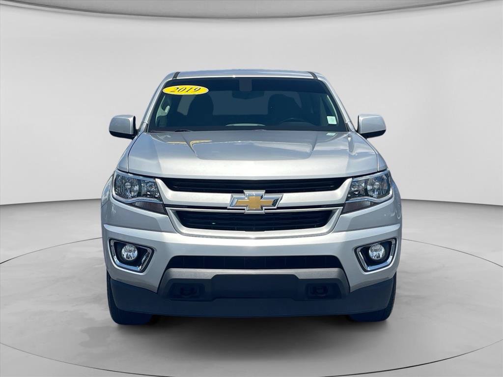 Used 2019 Chevrolet Colorado LT w/ LT Convenience Package AWD/4WD image 2