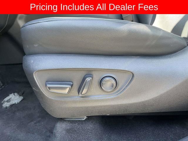 Used 2024 Toyota Grand Highlander AWD image 22