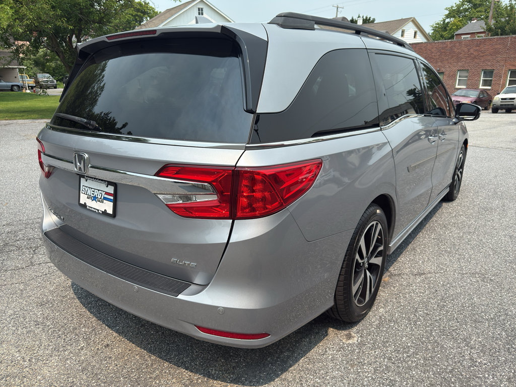 Used 2018 Honda Odyssey Elite image 5