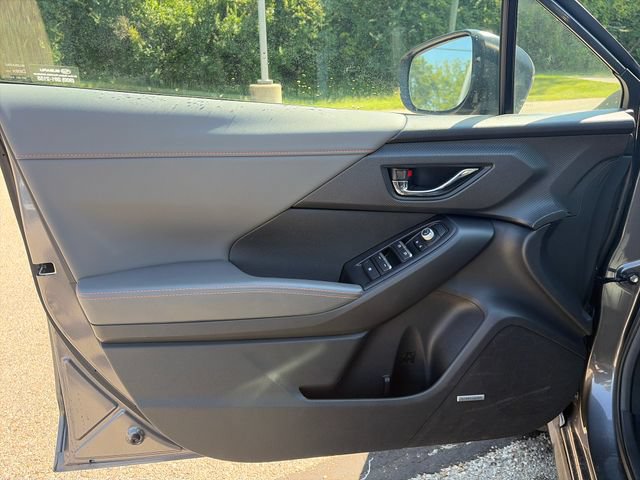 Certified 2025 Subaru Crosstrek 2.5i Limited AWD/4WD image 11