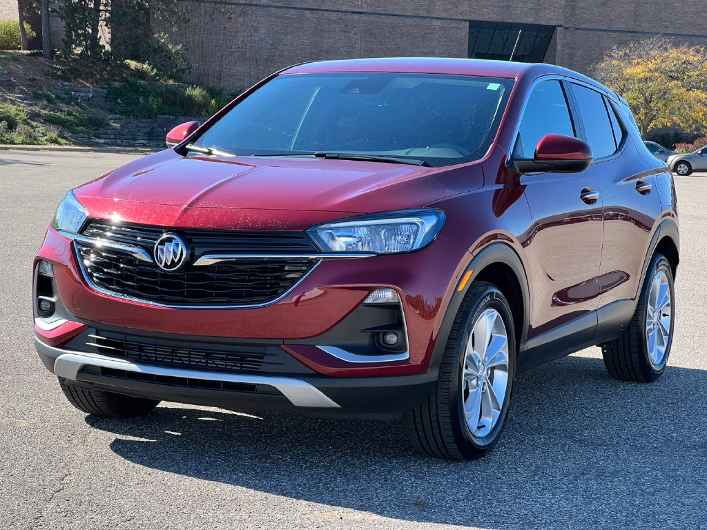 Used 2023 Buick Encore GX Preferred w/ Cold Weather Comfort Package FWD image 39