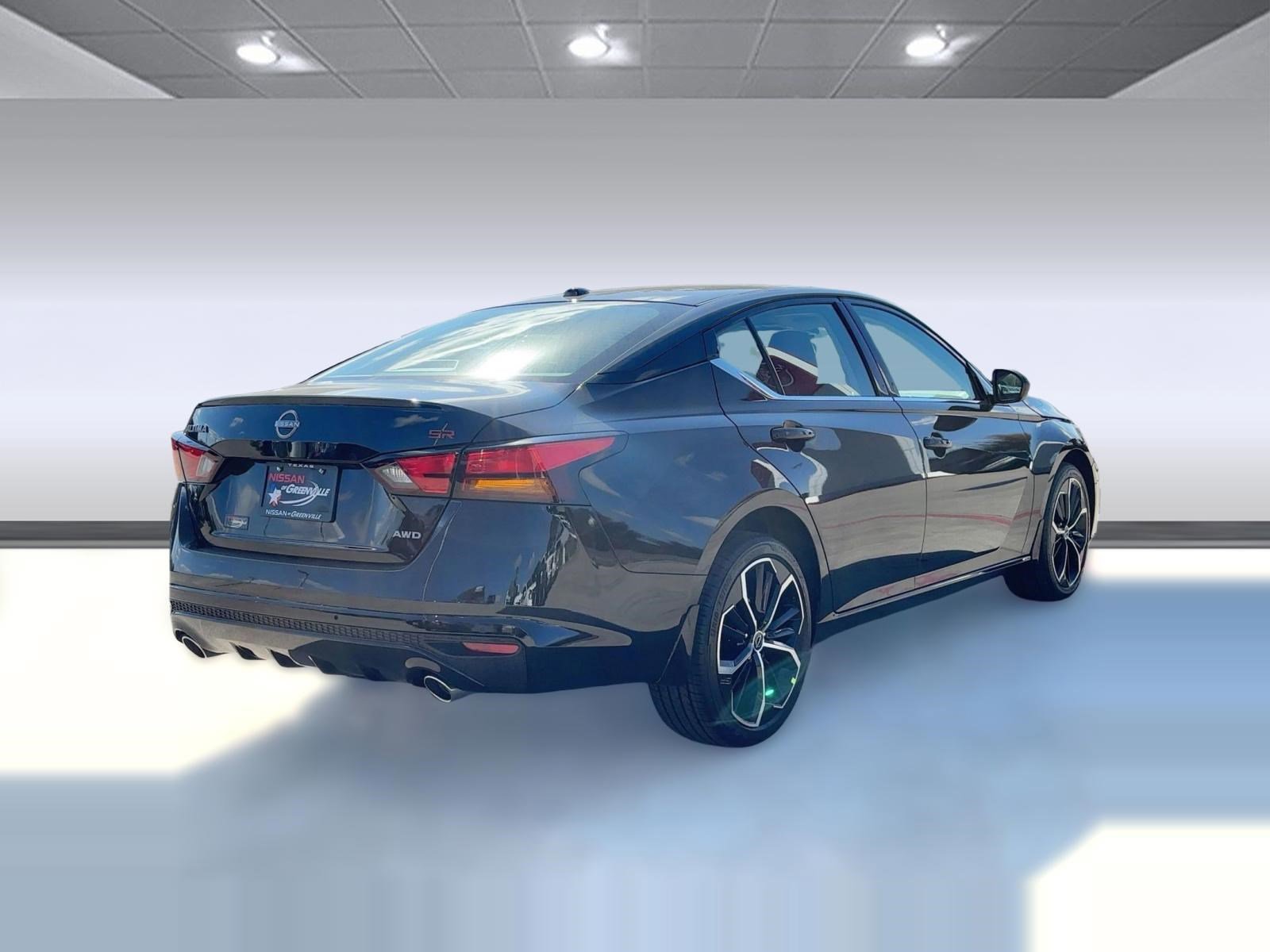 New 2025 Nissan Altima 2.5 SR w/ SR Premium Package AWD/4WD image 9