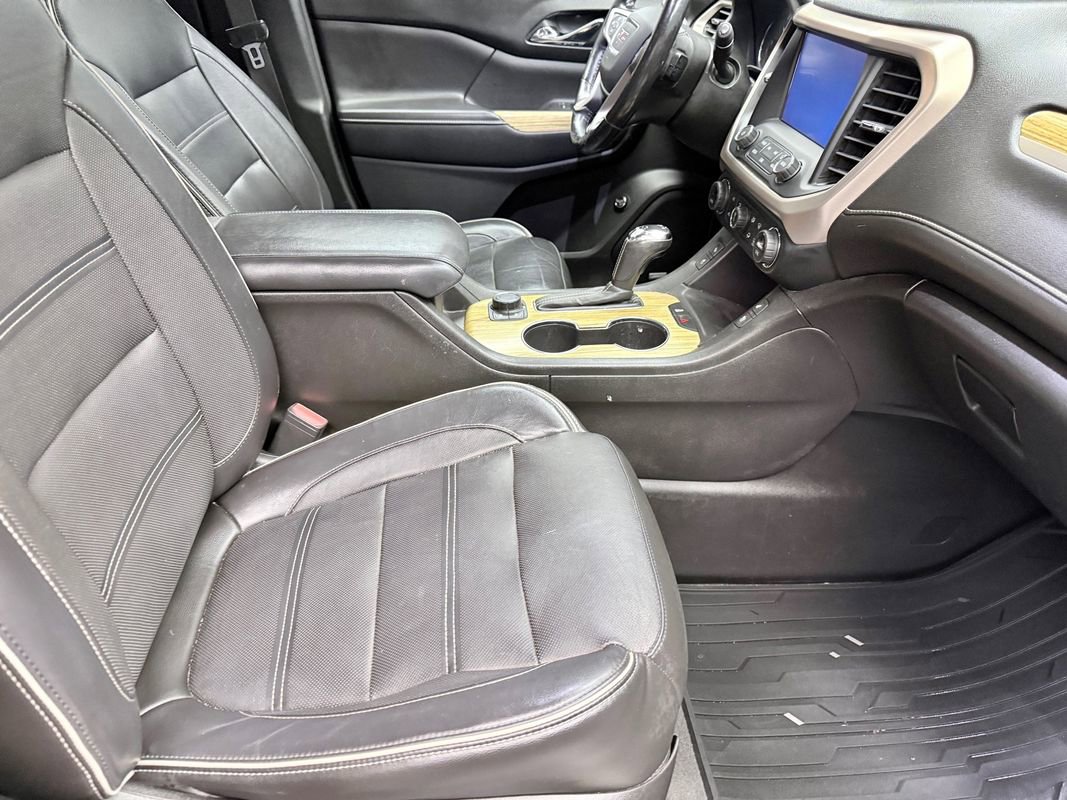 Used 2018 GMC Acadia Denali w/ Technology Package image 12