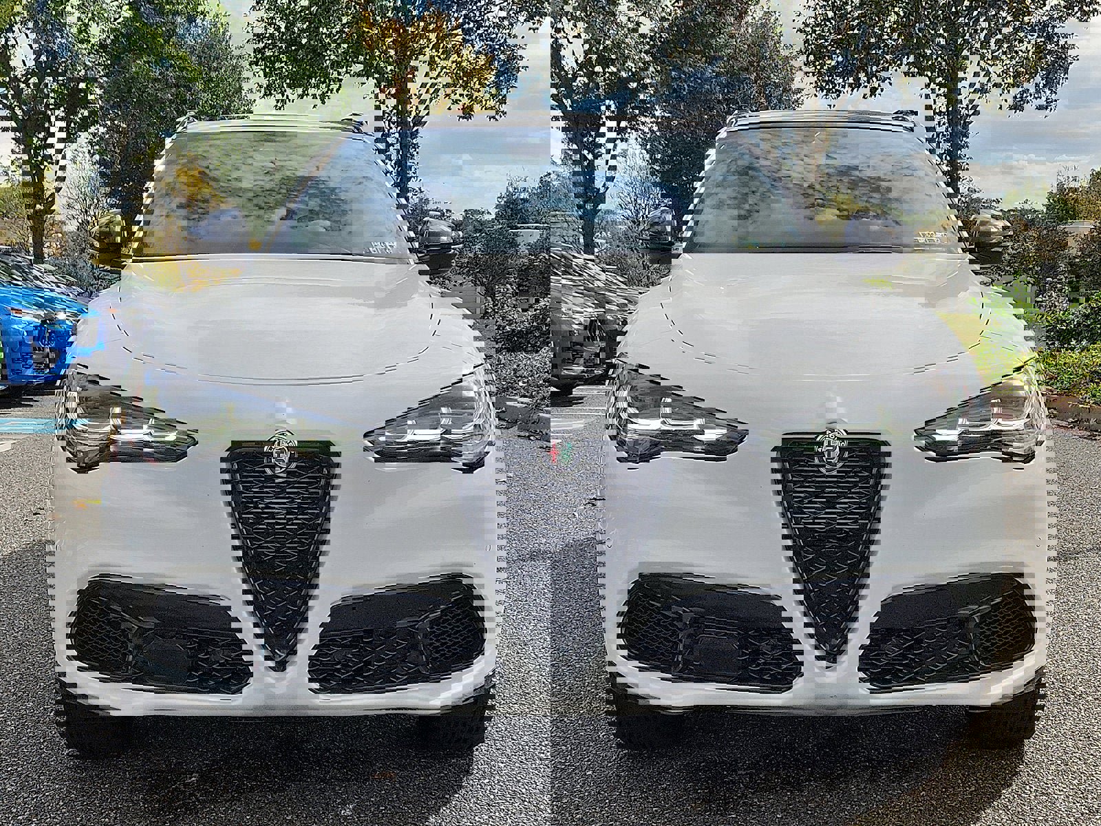 Used 2024 Alfa Romeo Stelvio Veloce image 2