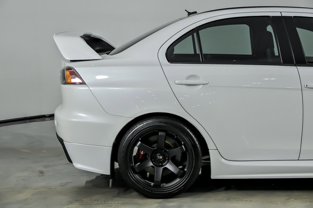 Used 2015 Mitsubishi Lancer Evolution Final Edition AWD/4WD image 13