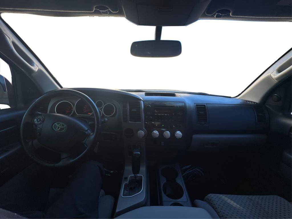 Used 2013 Toyota Tundra Base image 17