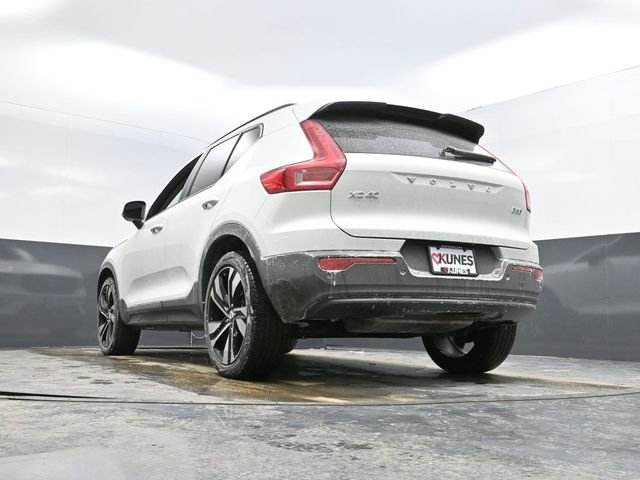 Used 2023 Volvo XC40 B5 Ultimate w/ Protection Package Premier image 46