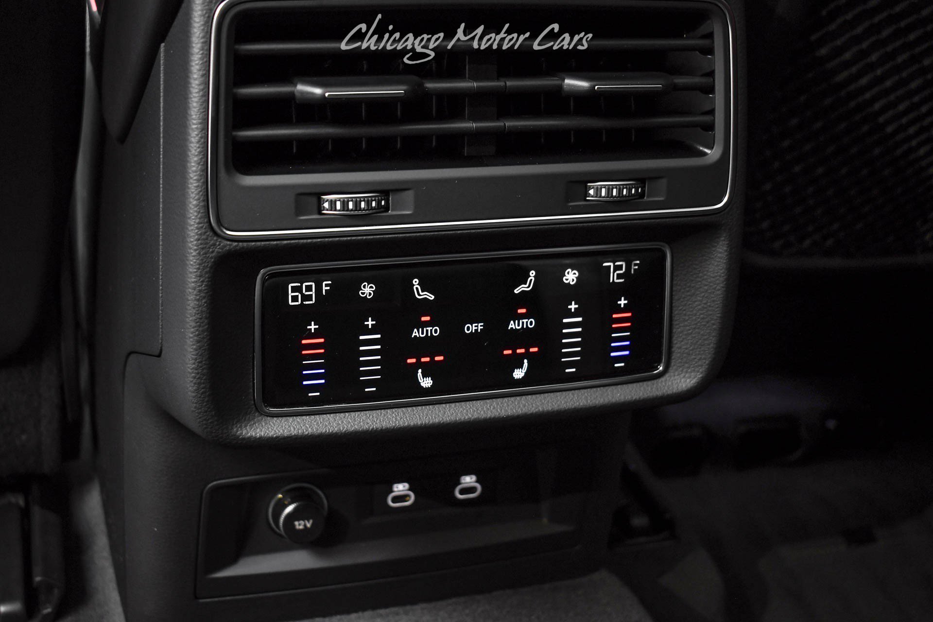 Used 2022 Audi Q8 Prestige w/ Prestige Package AWD/4WD image 27
