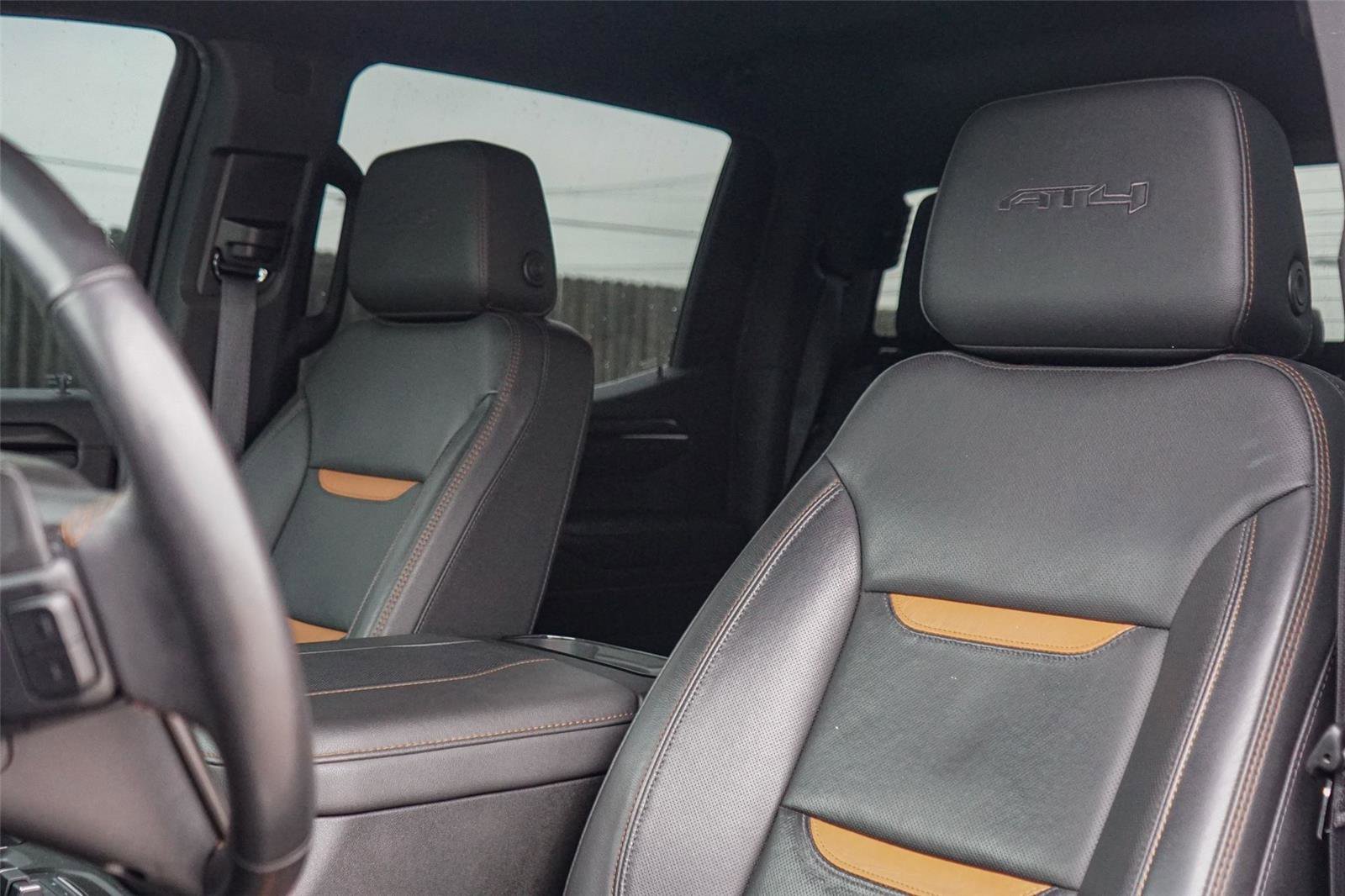 Used 2023 GMC Sierra 1500 AT4 w/ AT4 Premium Package image 11