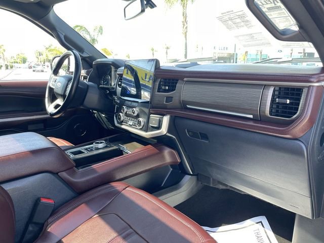 Used 2023 Ford Expedition Max Limited RWD image 30