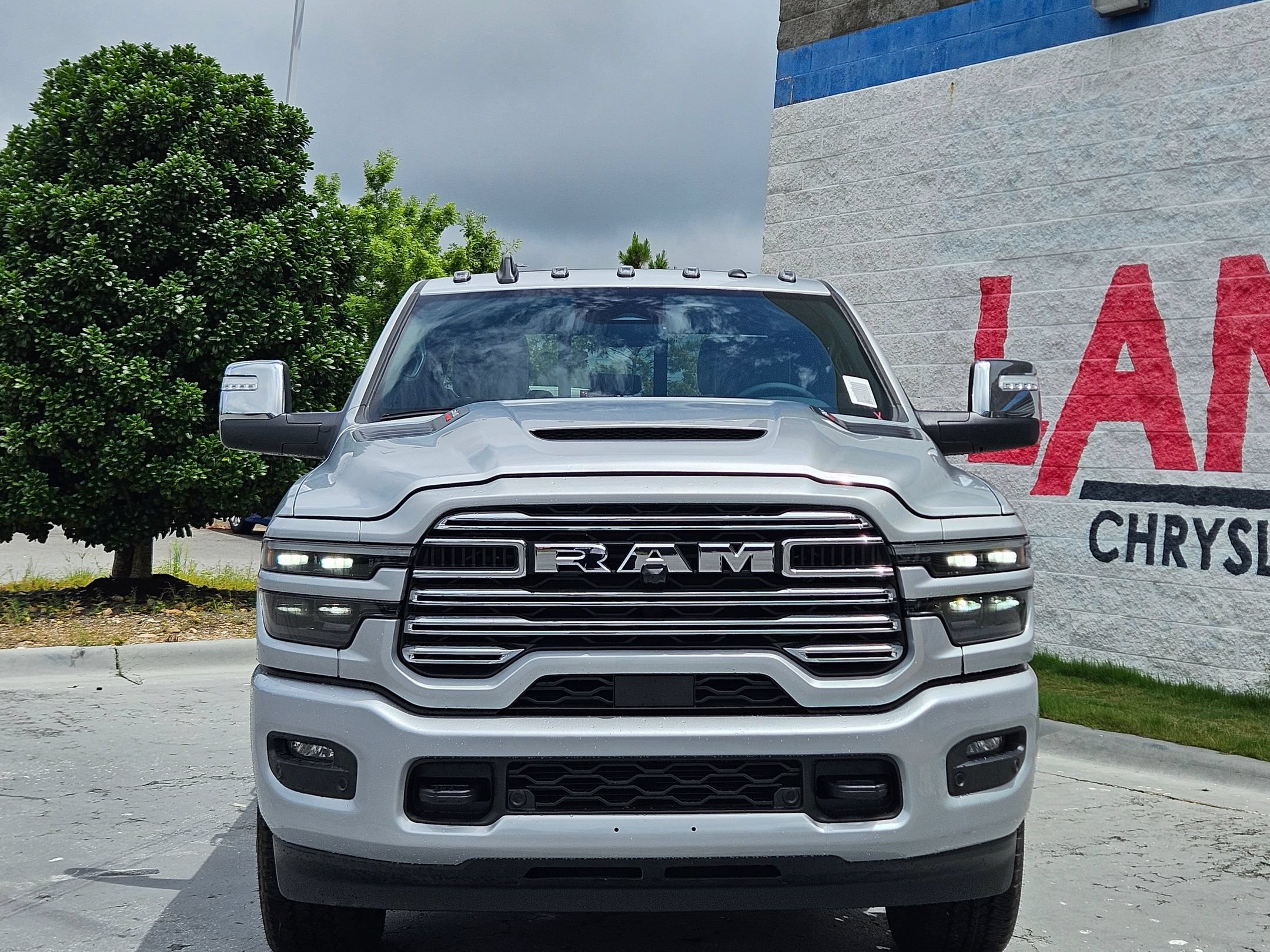 New 2026 RAM 2500 Laramie w/ Sport Appearance Package AWD/4WD image 2