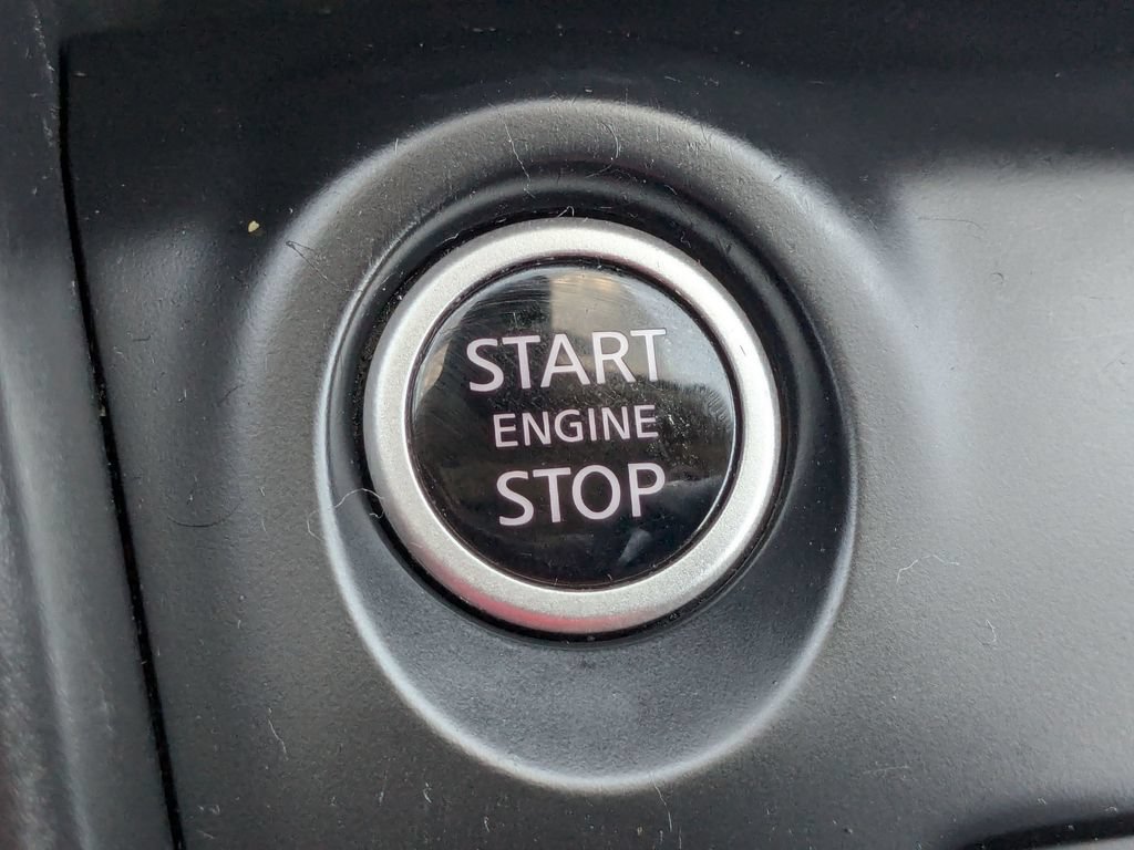 Used 2025 Nissan Kicks Play S FWD image 17