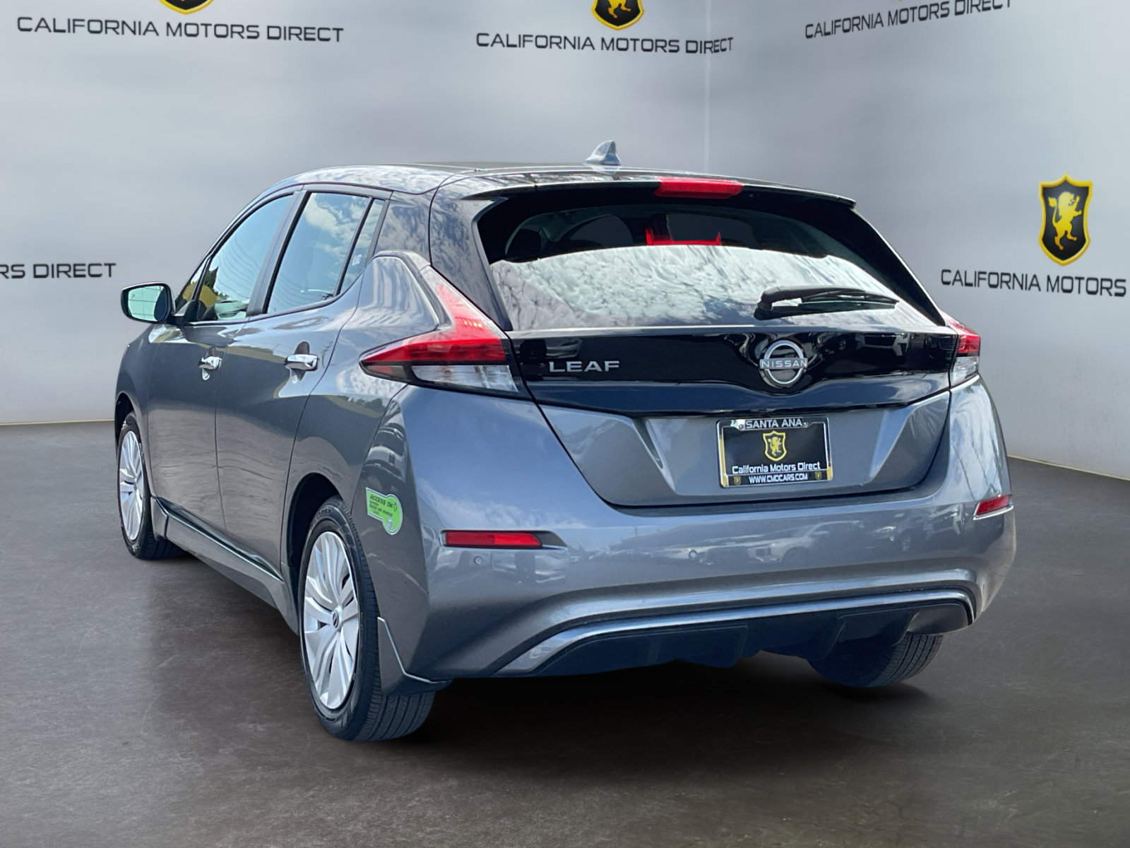 Used 2023 Nissan Leaf S FWD image 7