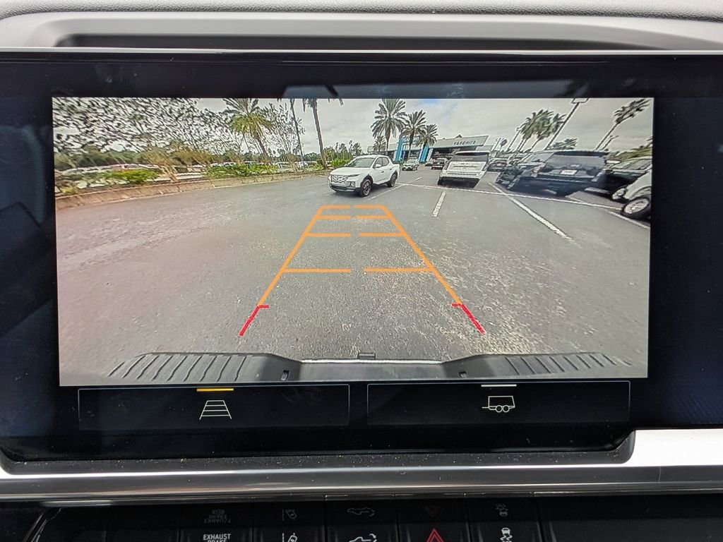 Used 2024 Chevrolet Silverado 3500 LT image 21