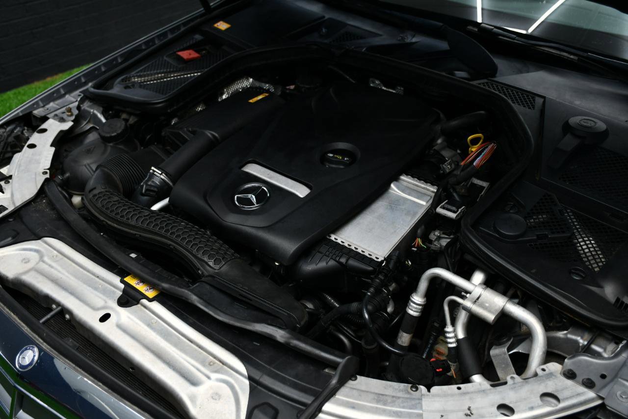 Used 2015 Mercedes-Benz C 300 Sedan w/ Premium 1 Package image 14