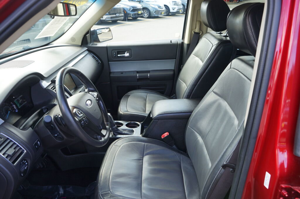 Used 2013 Ford Flex Limited image 16