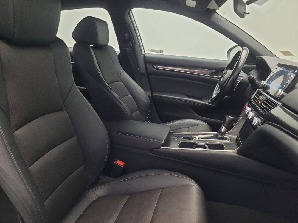 Used 2020 Honda Accord Sport image 21