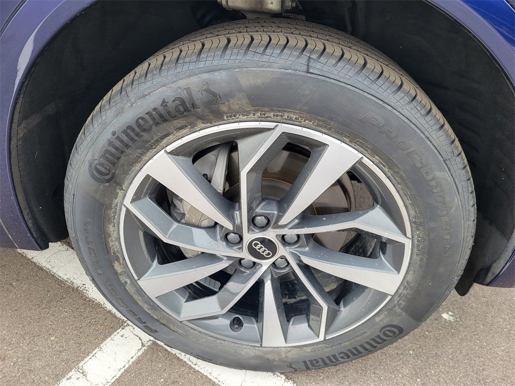 Certified 2023 Audi Q5 2.0T Premium w/ Convenience Package image 19