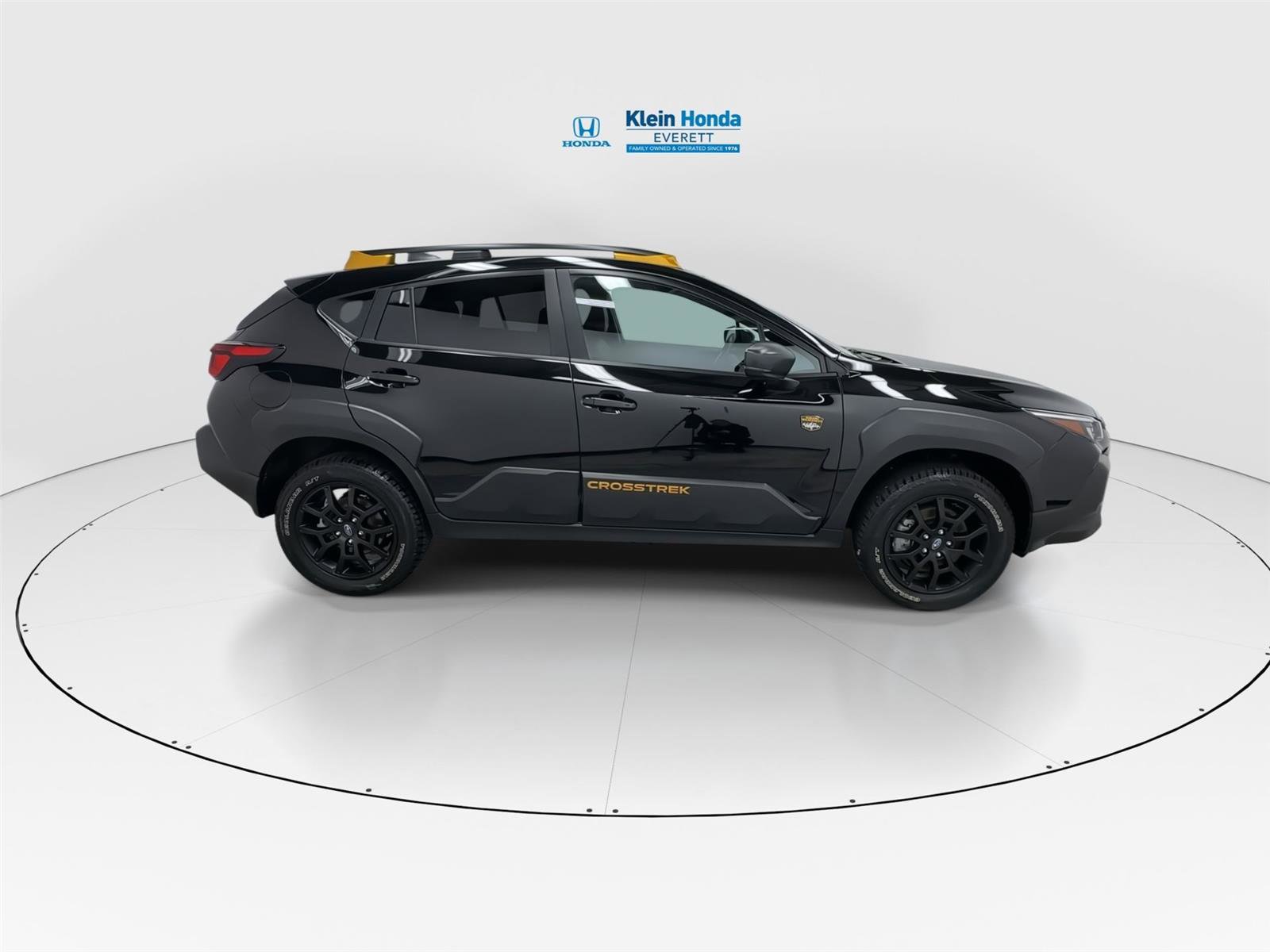 Used 2024 Subaru Crosstrek 2.5i Wilderness w/ Crosstrek Mirror Package AWD/4WD image 3
