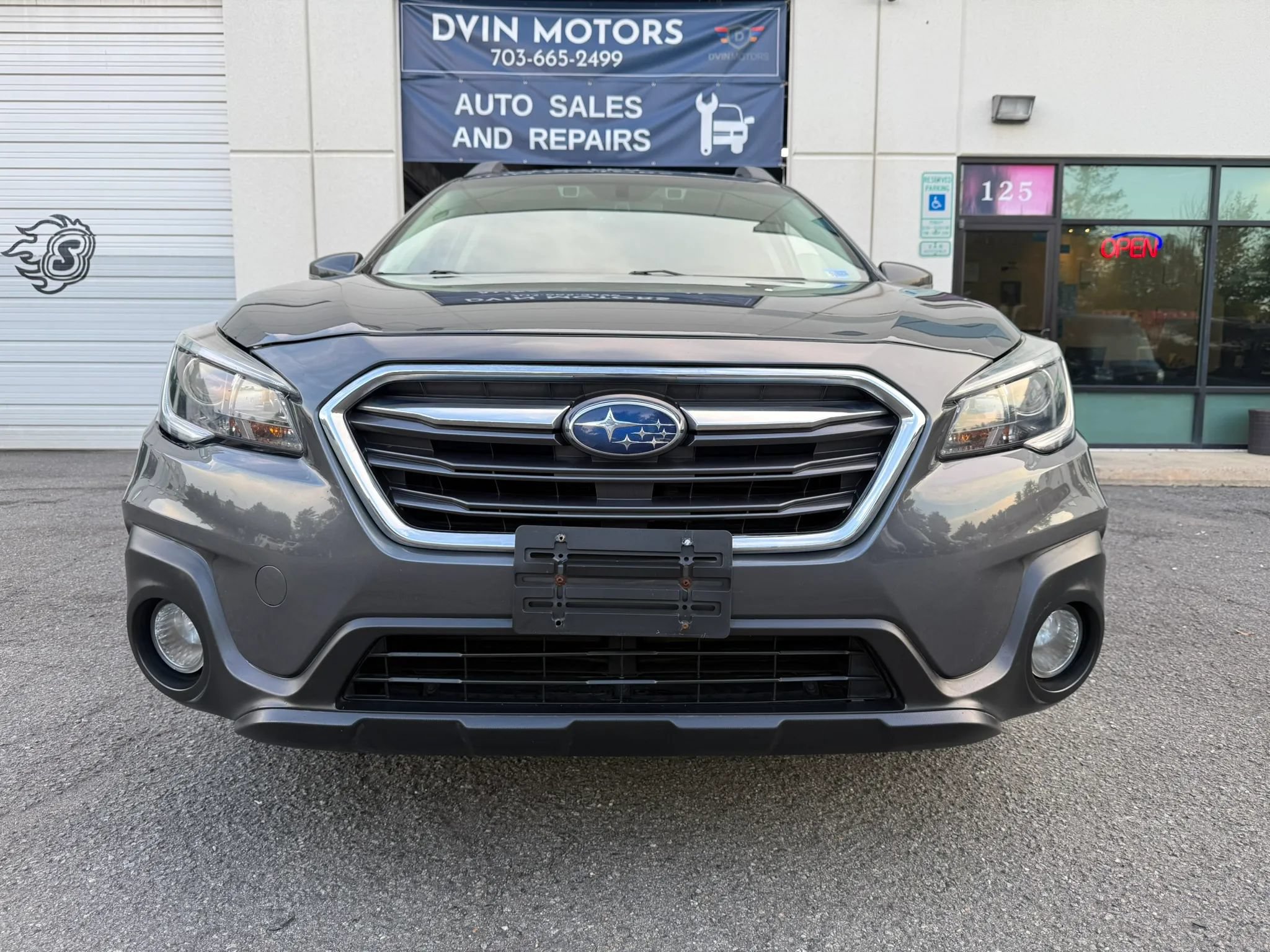 Used 2018 Subaru Outback 2.5i Premium AWD/4WD image 9