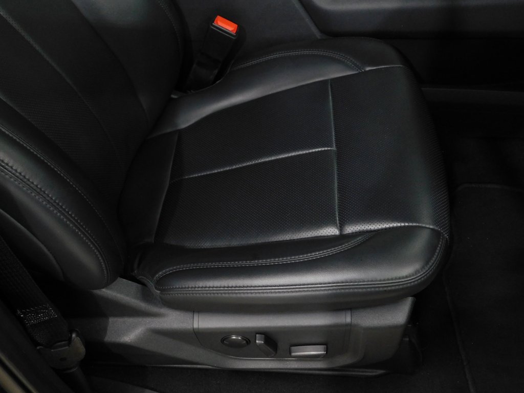 Used 2024 Ford Expedition XLT image 94