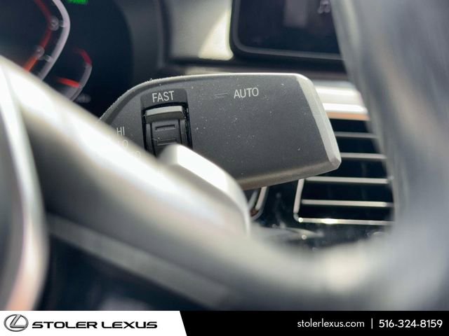 Used 2022 BMW 530i xDrive w/ Premium Package AWD/4WD image 27