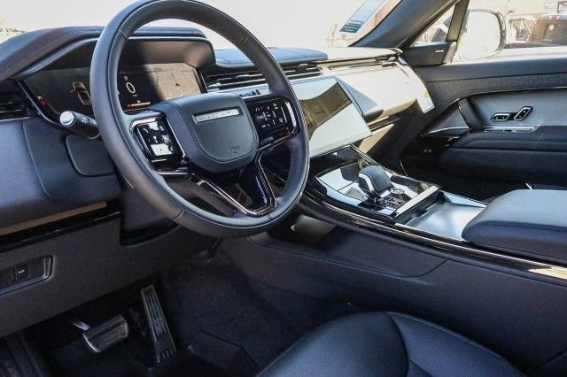 New 2025 Land Rover Range Rover Sport Dynamic SE image 28