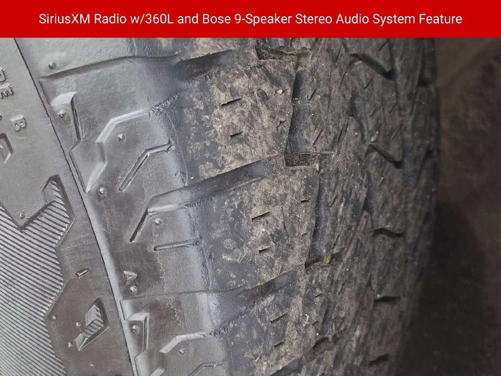 Certified 2023 Chevrolet Suburban Z71 w/ Z71 Off-Road Package AWD/4WD image 13