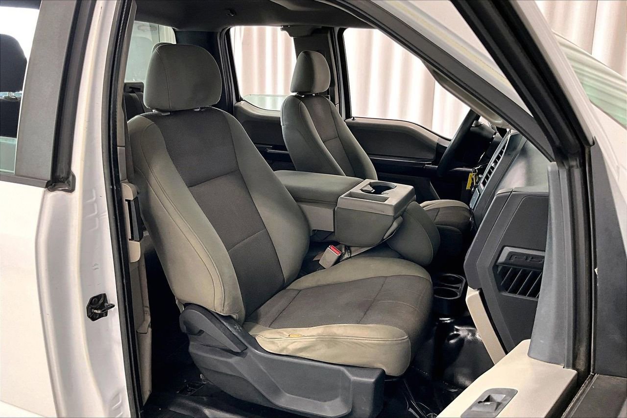 Used 2016 Ford F150 XL w/ Equipment Group 101A Mid image 6