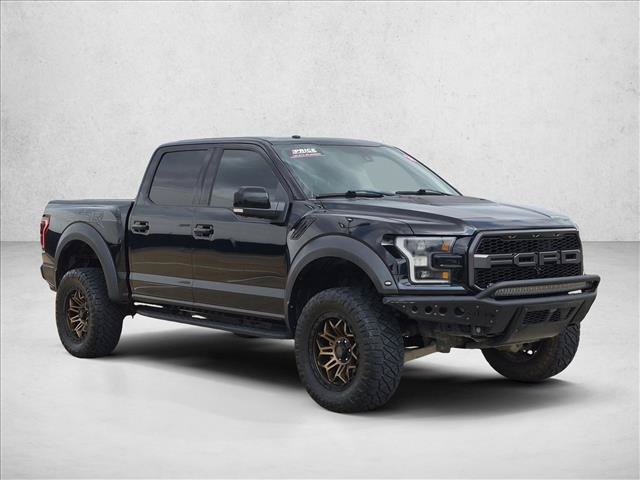 Used 2018 Ford F150 Raptor w/ Equipment Group 802A Luxury AWD/4WD image 3