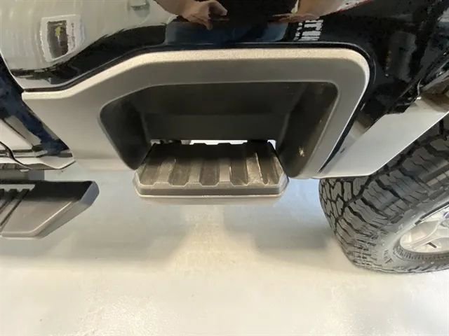 Used 2025 Ford F250 XLT image 17