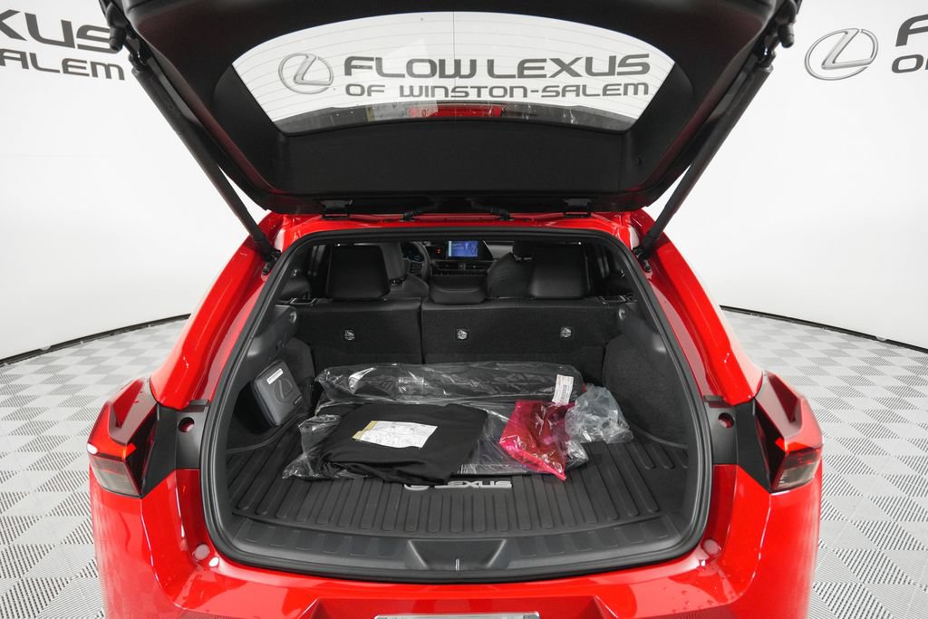 Certified 2025 Lexus UX 300h FWD w/ Accessory Package (Z1) image 22