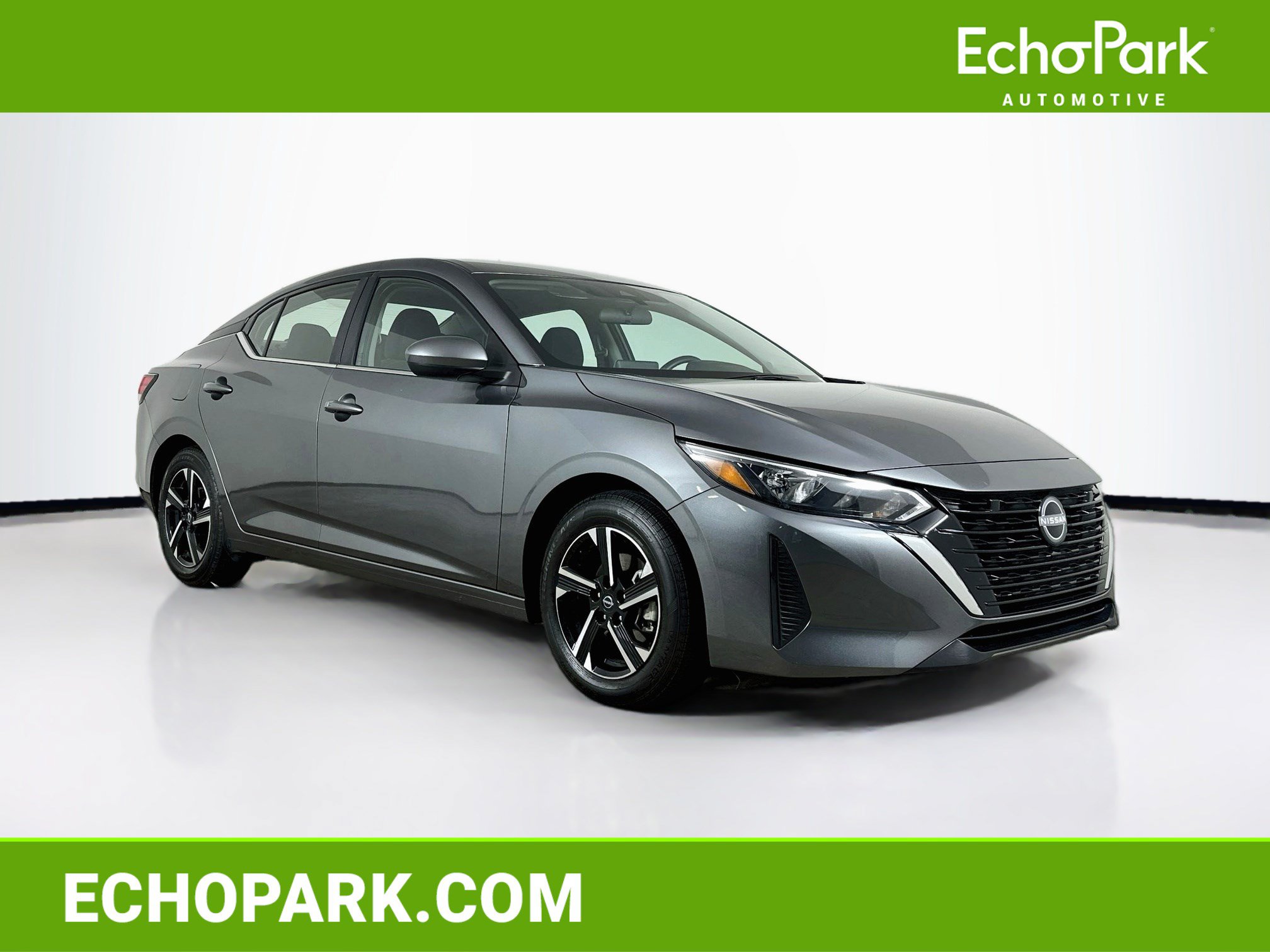 Used 2025 Nissan Sentra SV FWD image 1