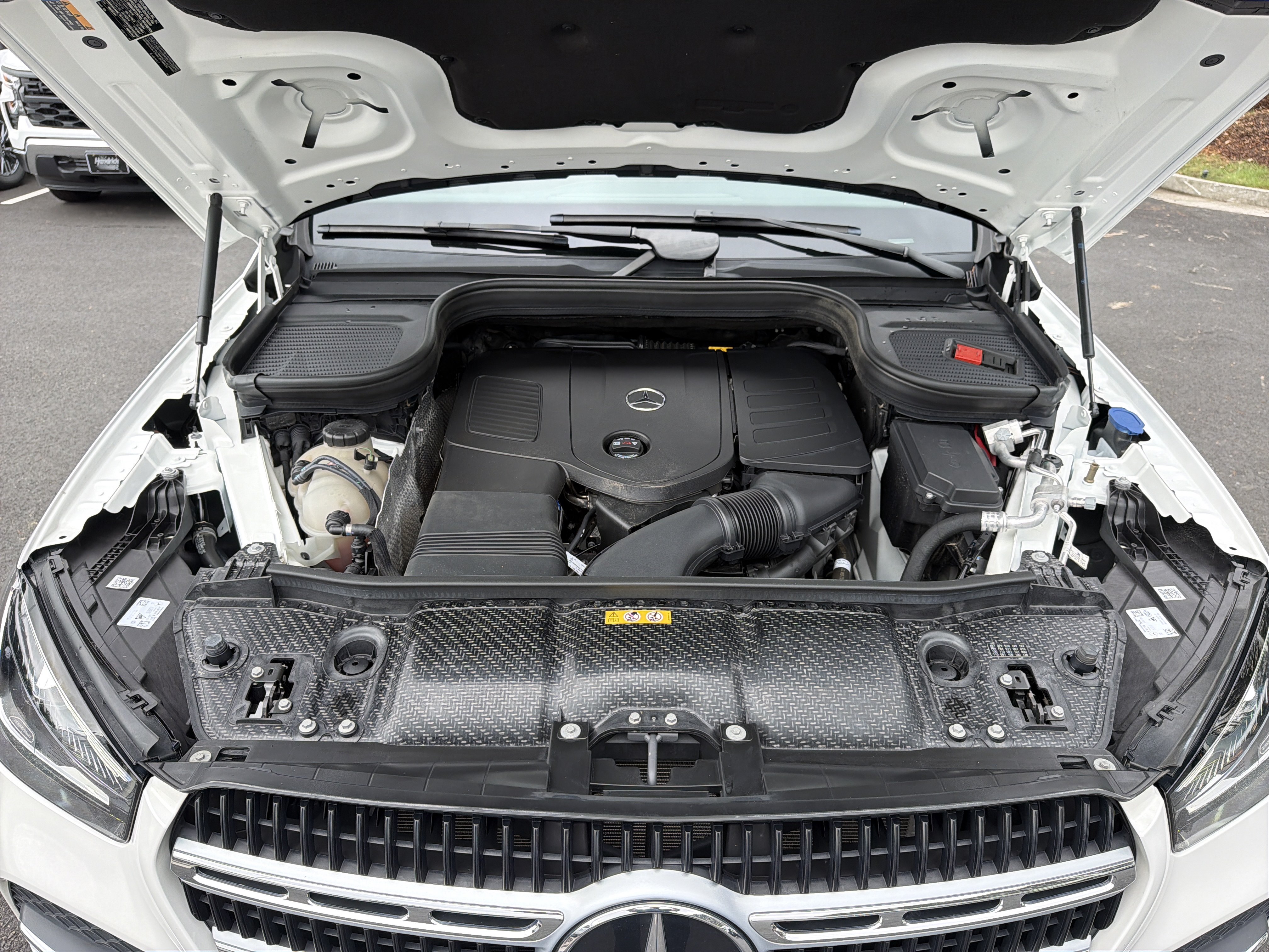 Used 2024 Mercedes-Benz GLE 350 4MATIC image 36