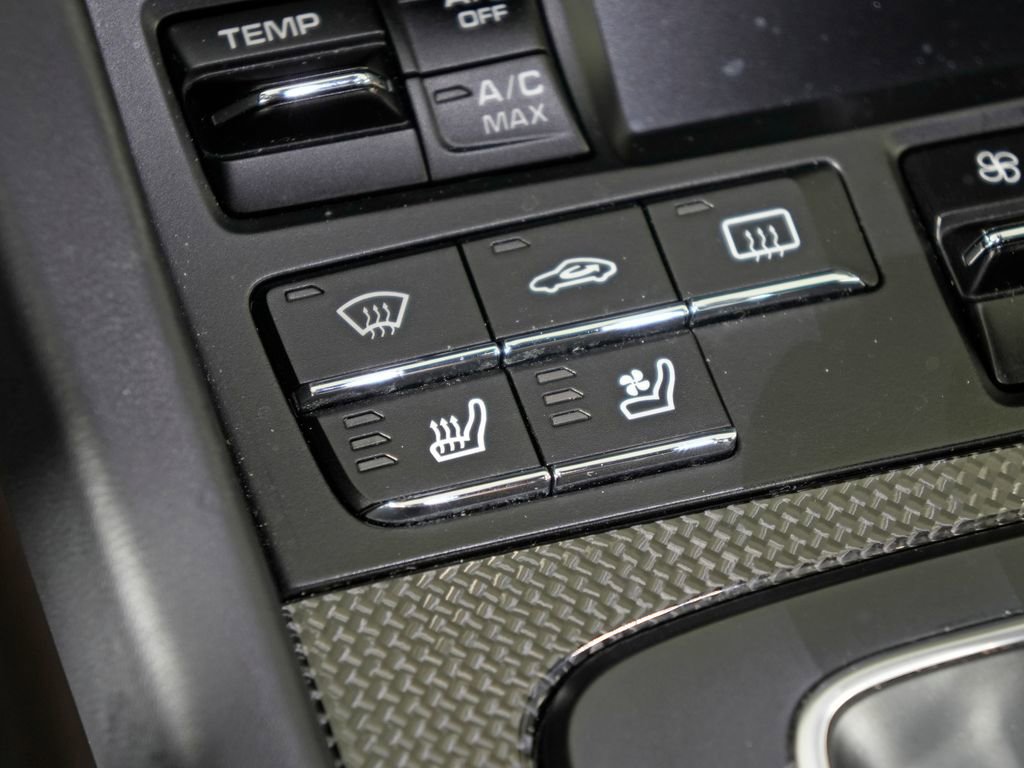 Certified 2016 Porsche 911 Turbo S image 36