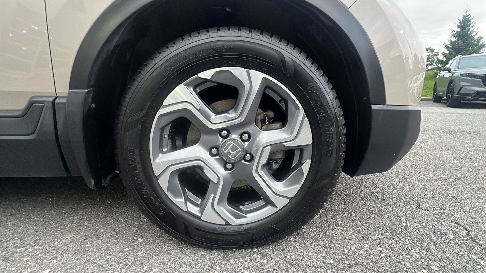 Used 2019 Honda CR-V EX image 11