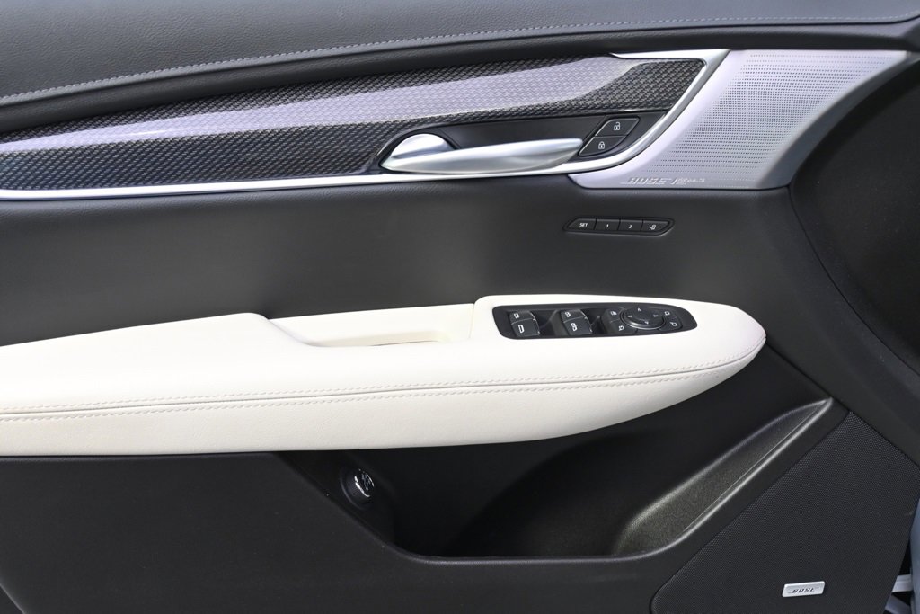 New 2025 Cadillac XT5 Sportv w/ Technology Package image 22